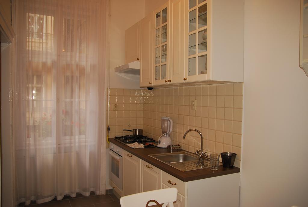 Balazs Apartment - Oktogon Budapešť Exteriér fotografie